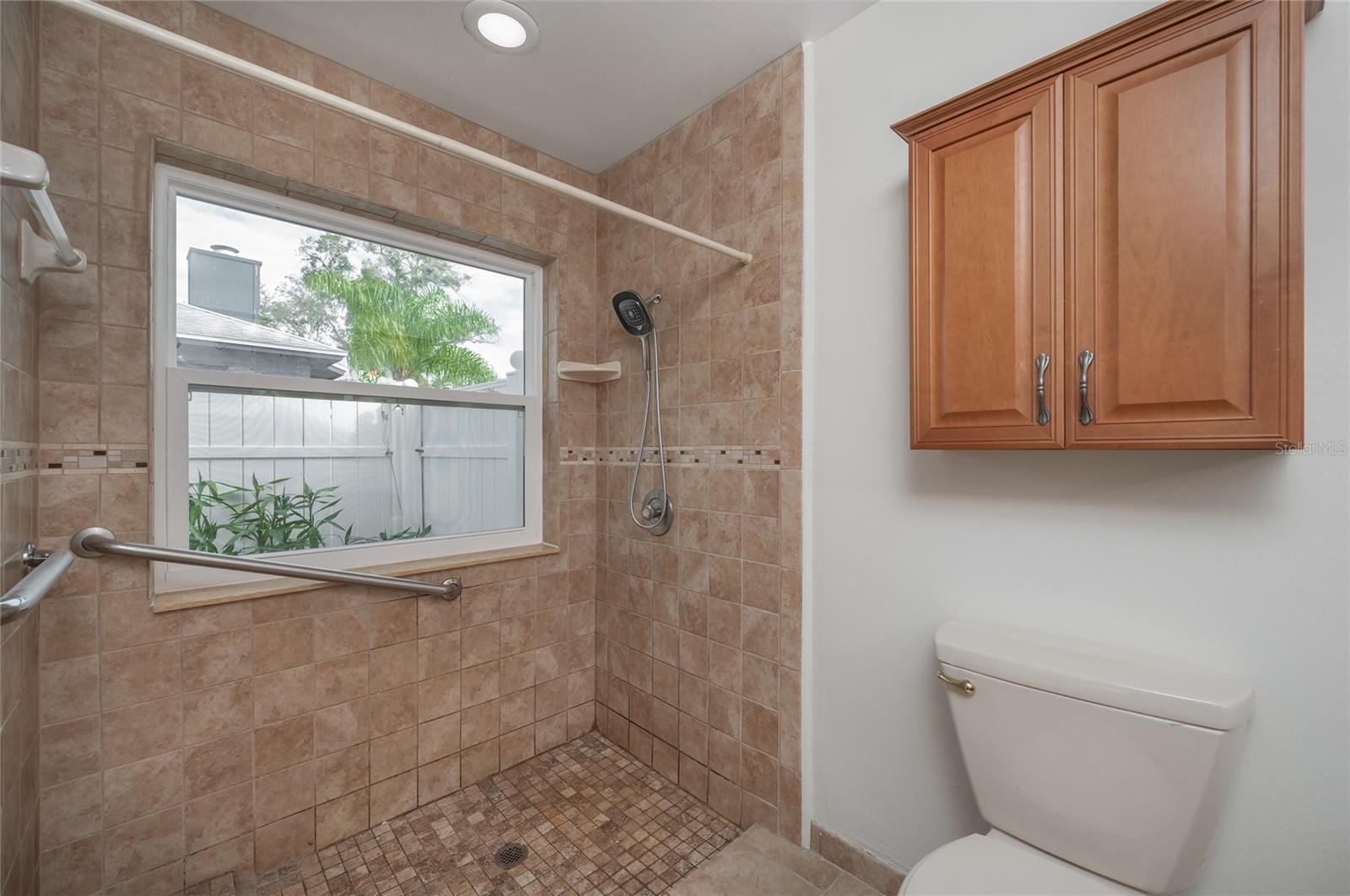 1420 MOORLAND CT