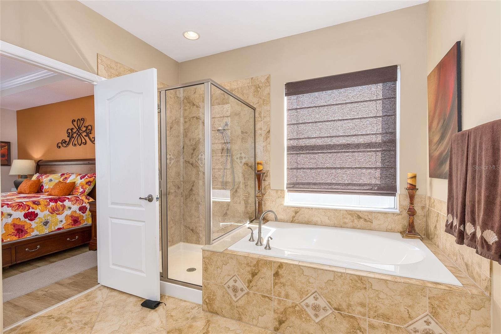 1426 PLUMGRASS CIR