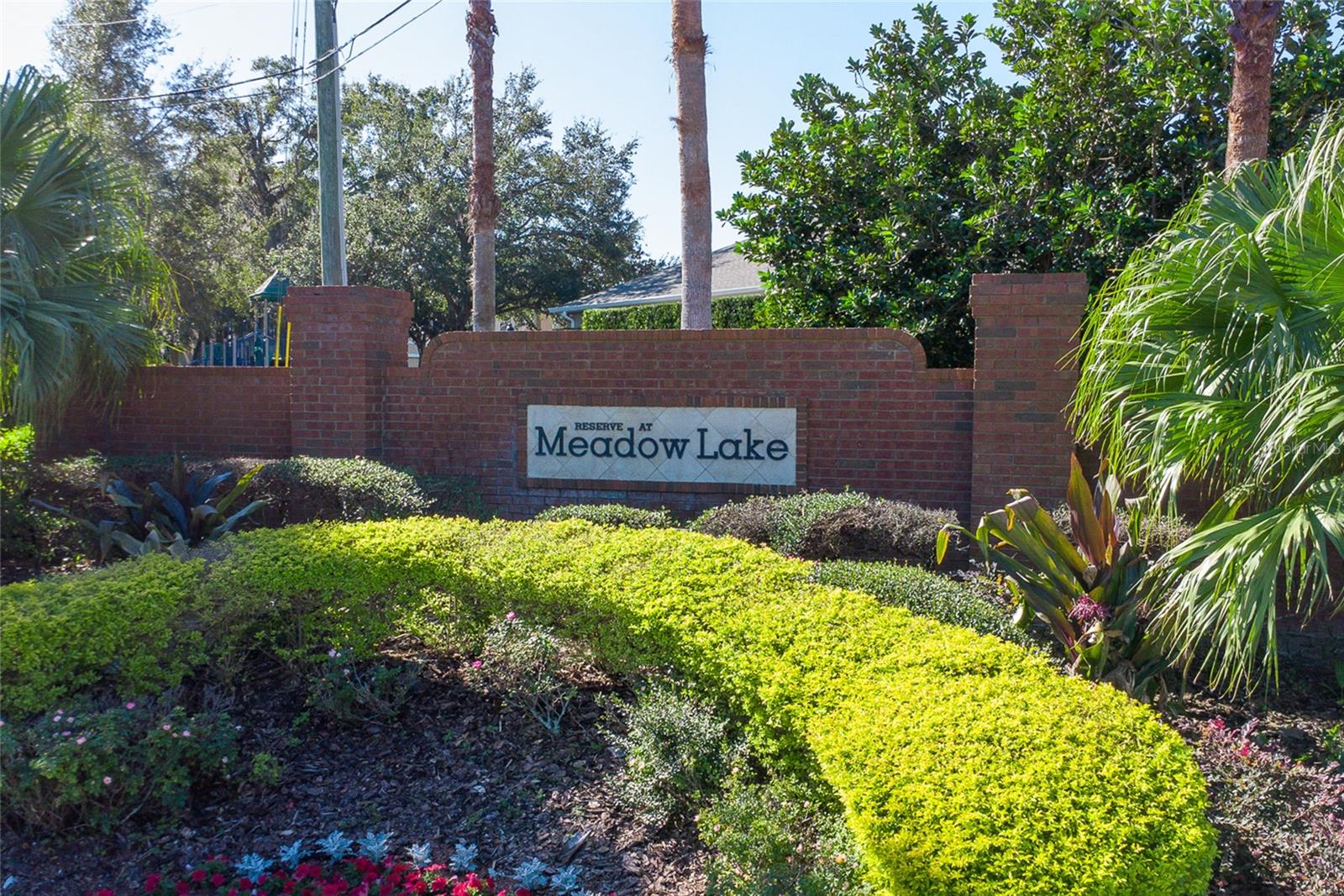 1426 PLUMGRASS CIR