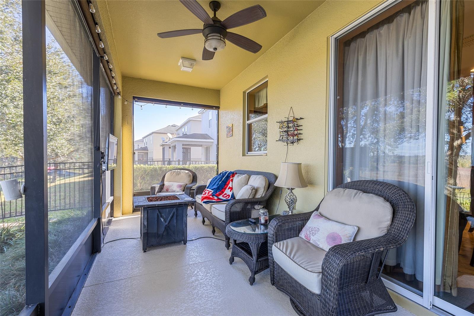 1426 PLUMGRASS CIR