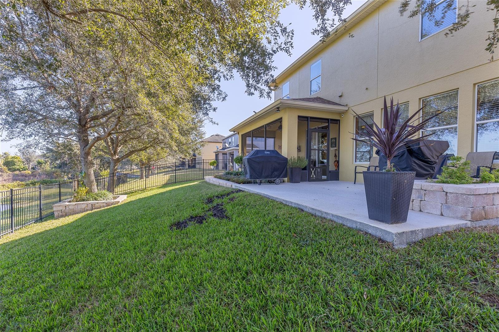 1426 PLUMGRASS CIR