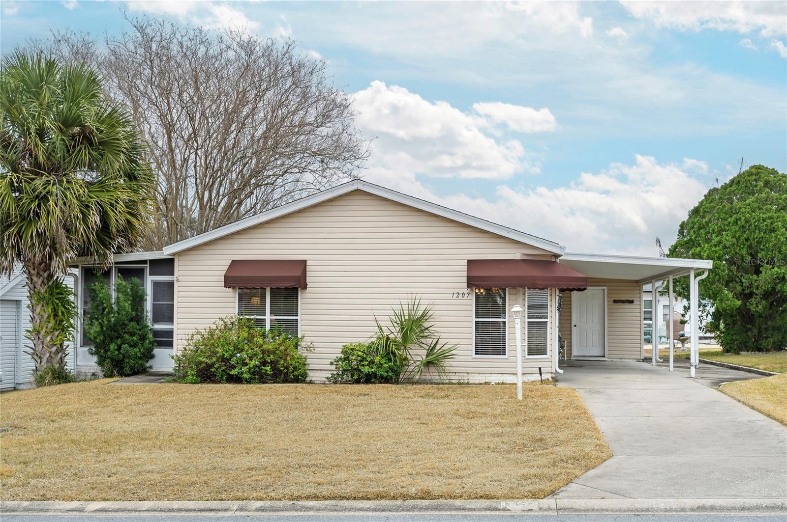 1207 PALMETTO DR