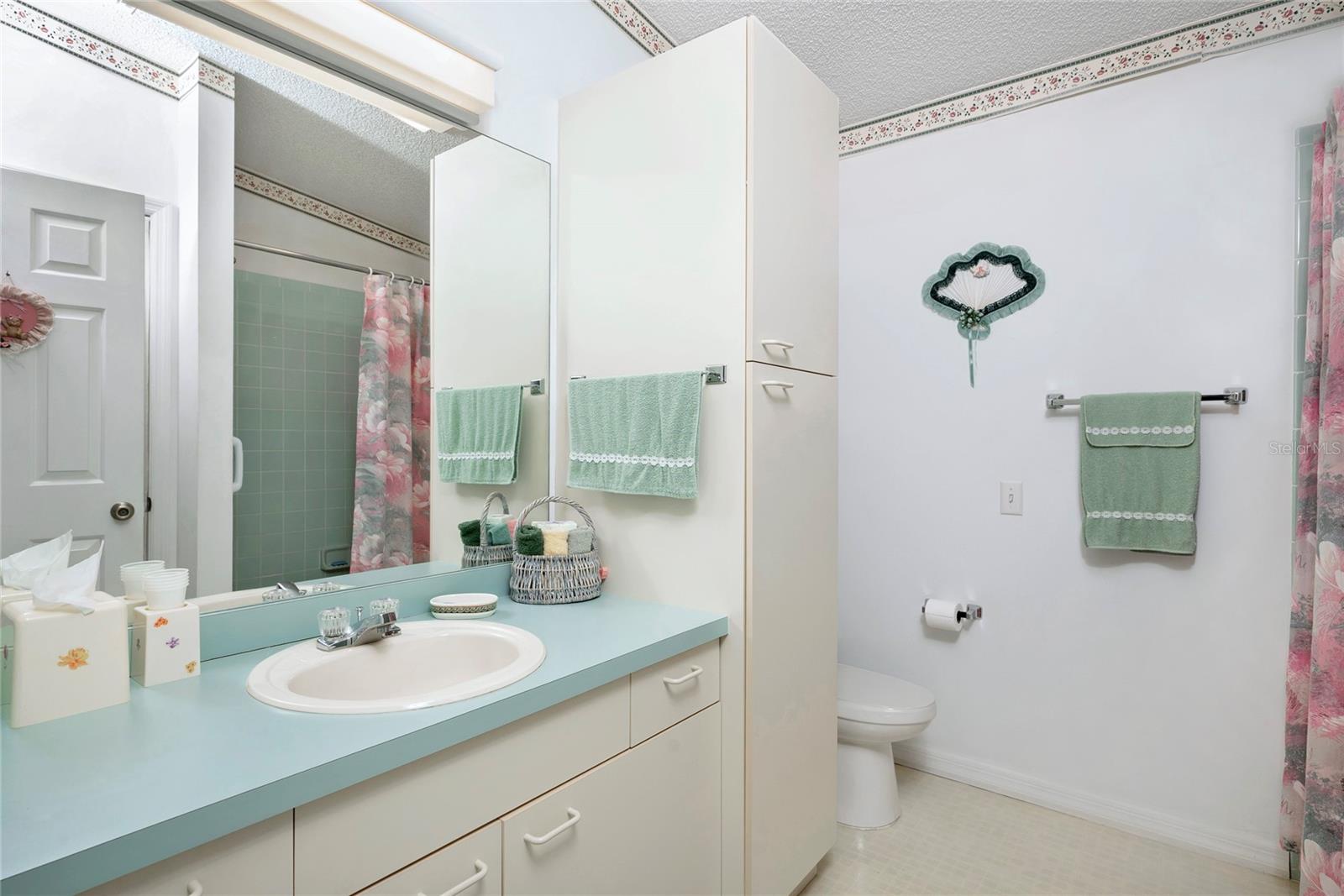 1207 PALMETTO DR