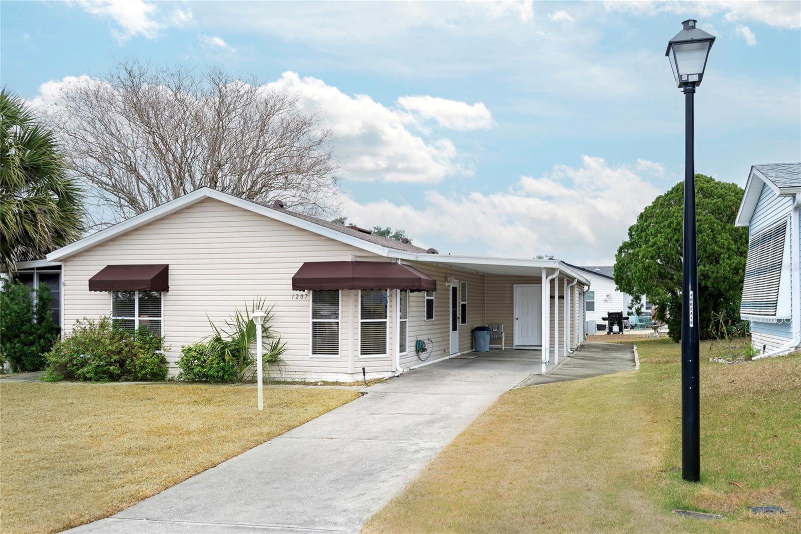 1207 PALMETTO DR