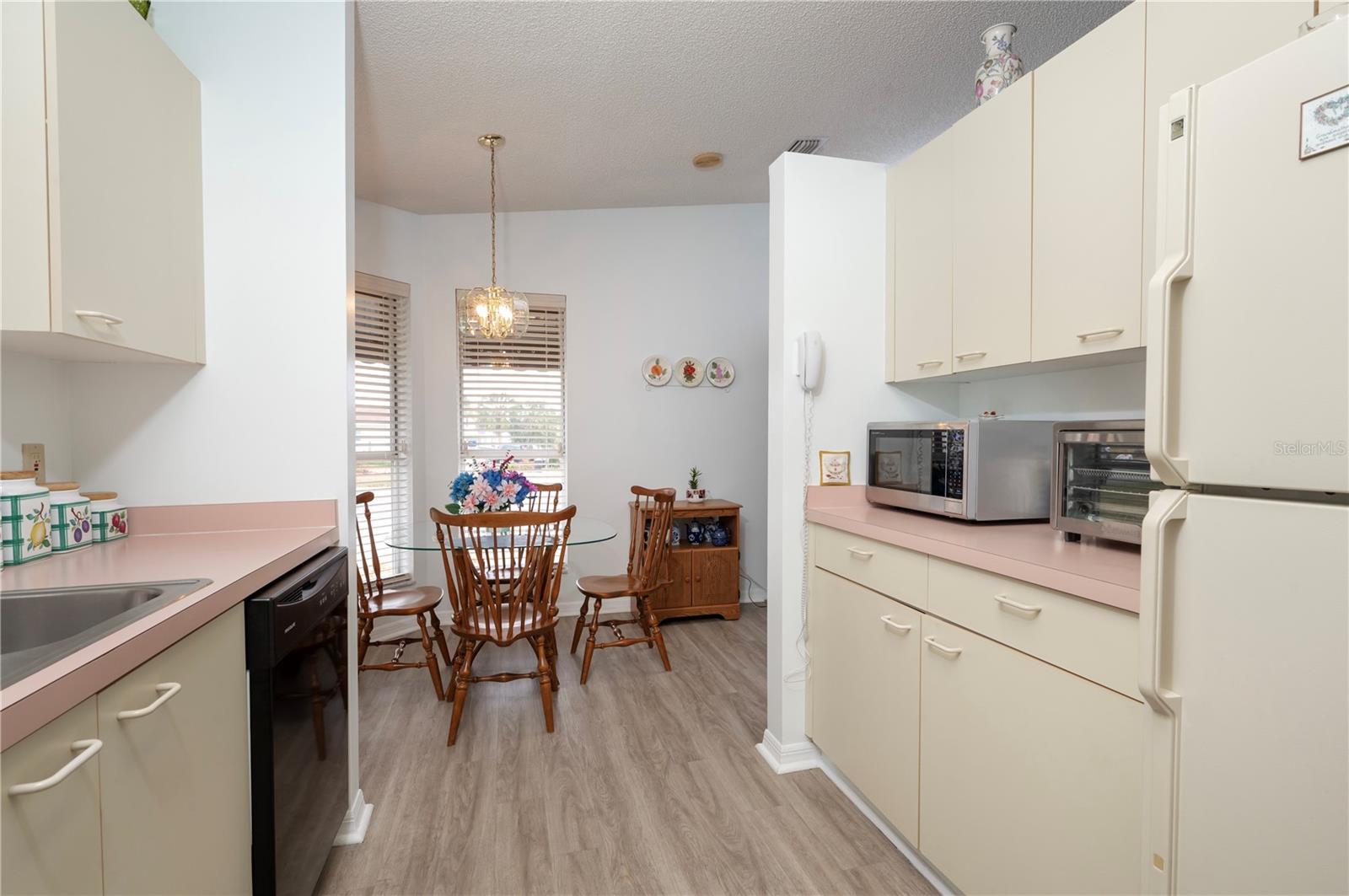 1207 PALMETTO DR