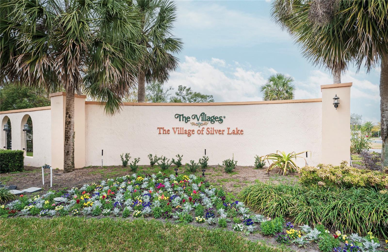 1207 PALMETTO DR