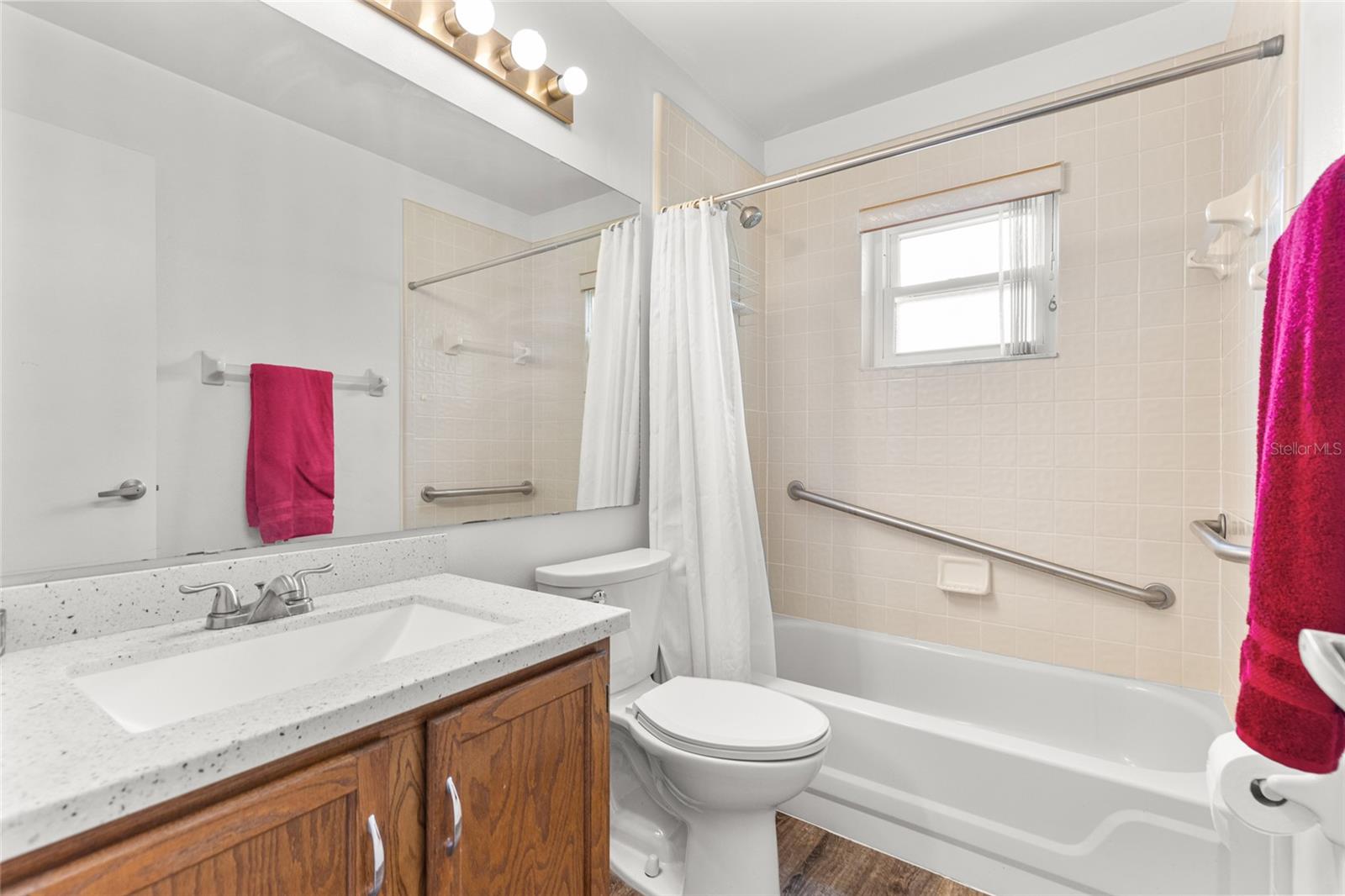 1455 MARGARETE CRESCENT DR