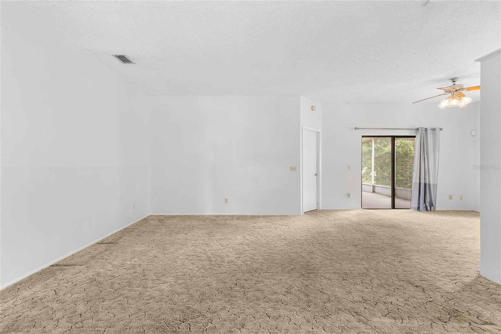 1455 MARGARETE CRESCENT DR