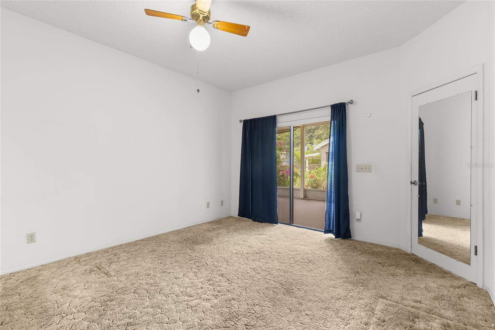 1455 MARGARETE CRESCENT DR