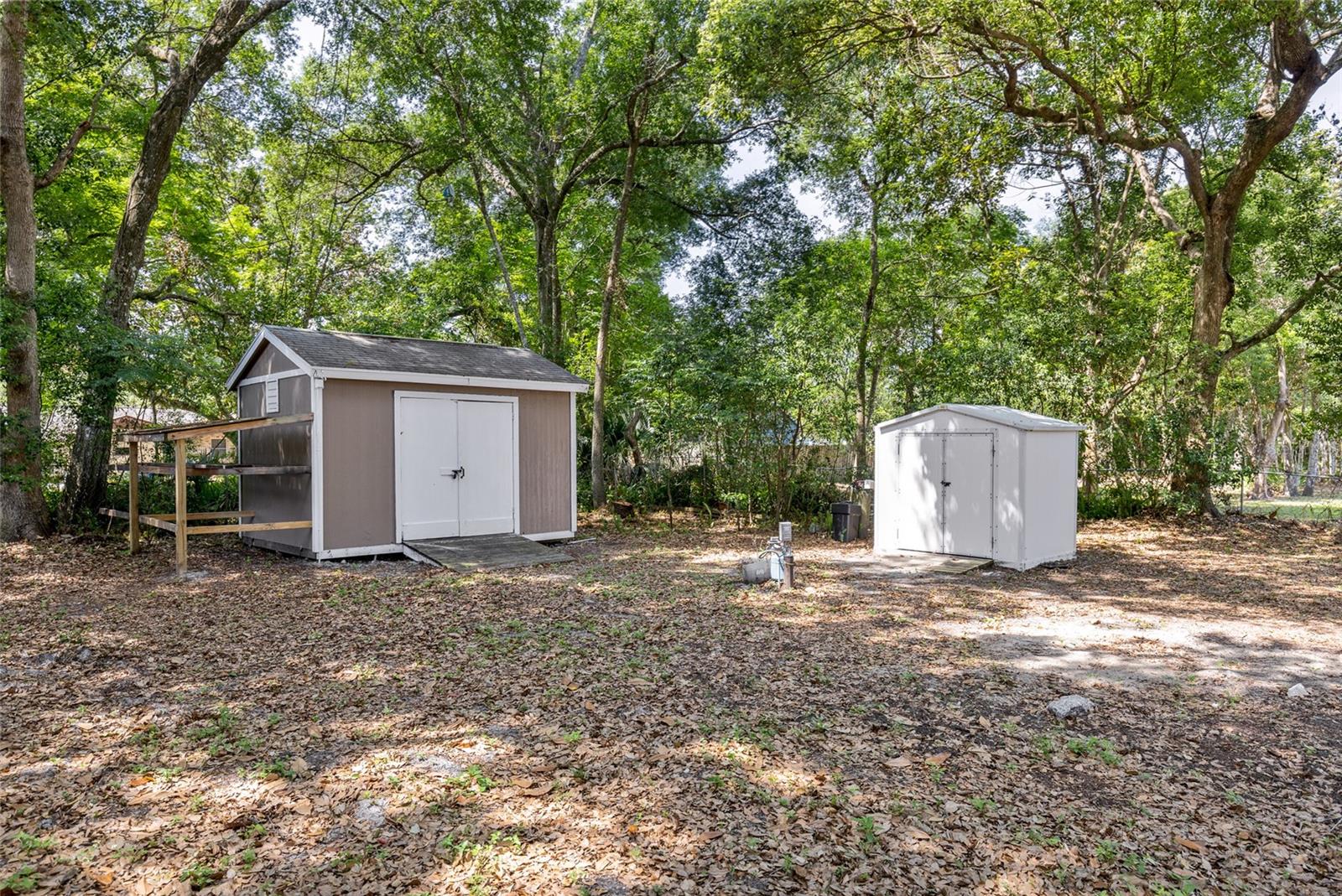 45 LAKE DR