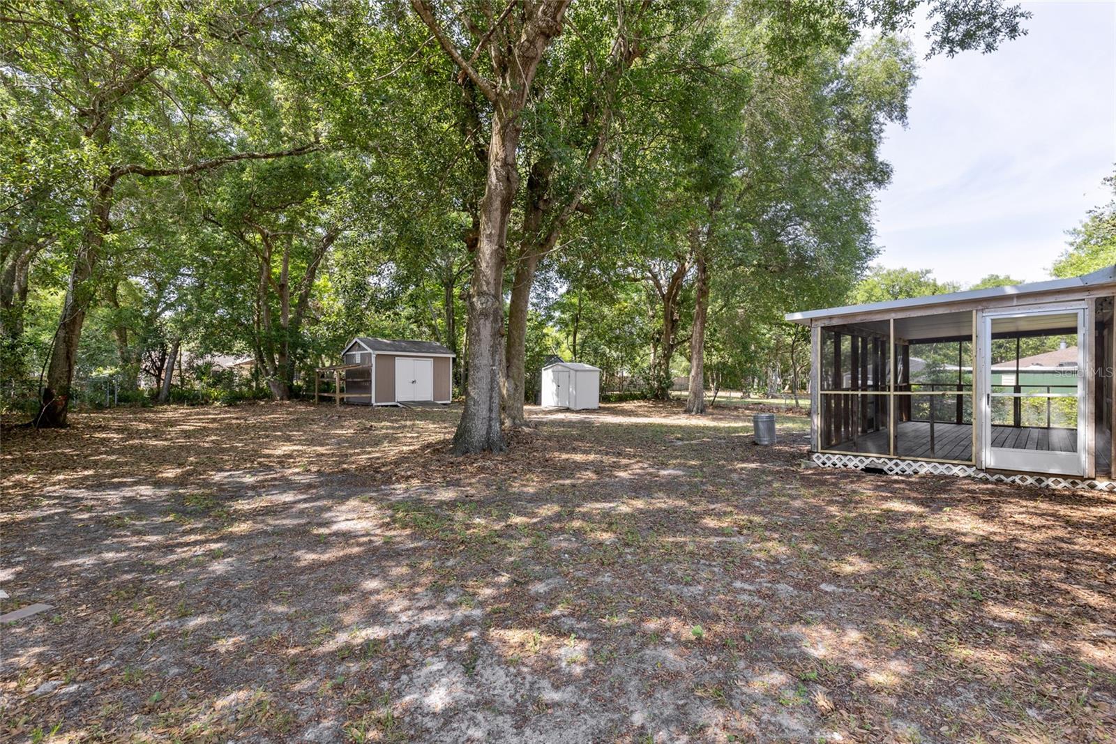45 LAKE DR