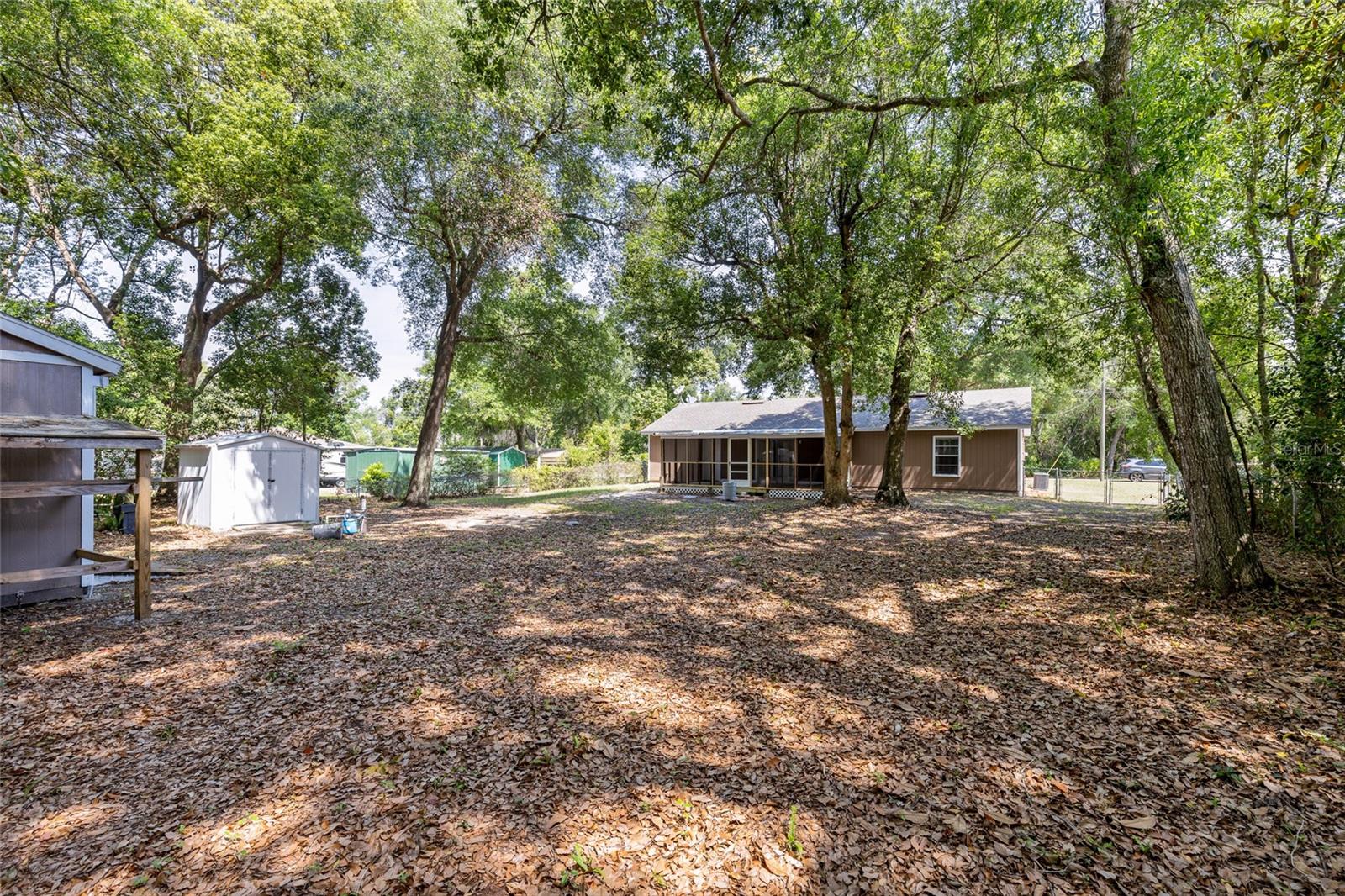 45 LAKE DR