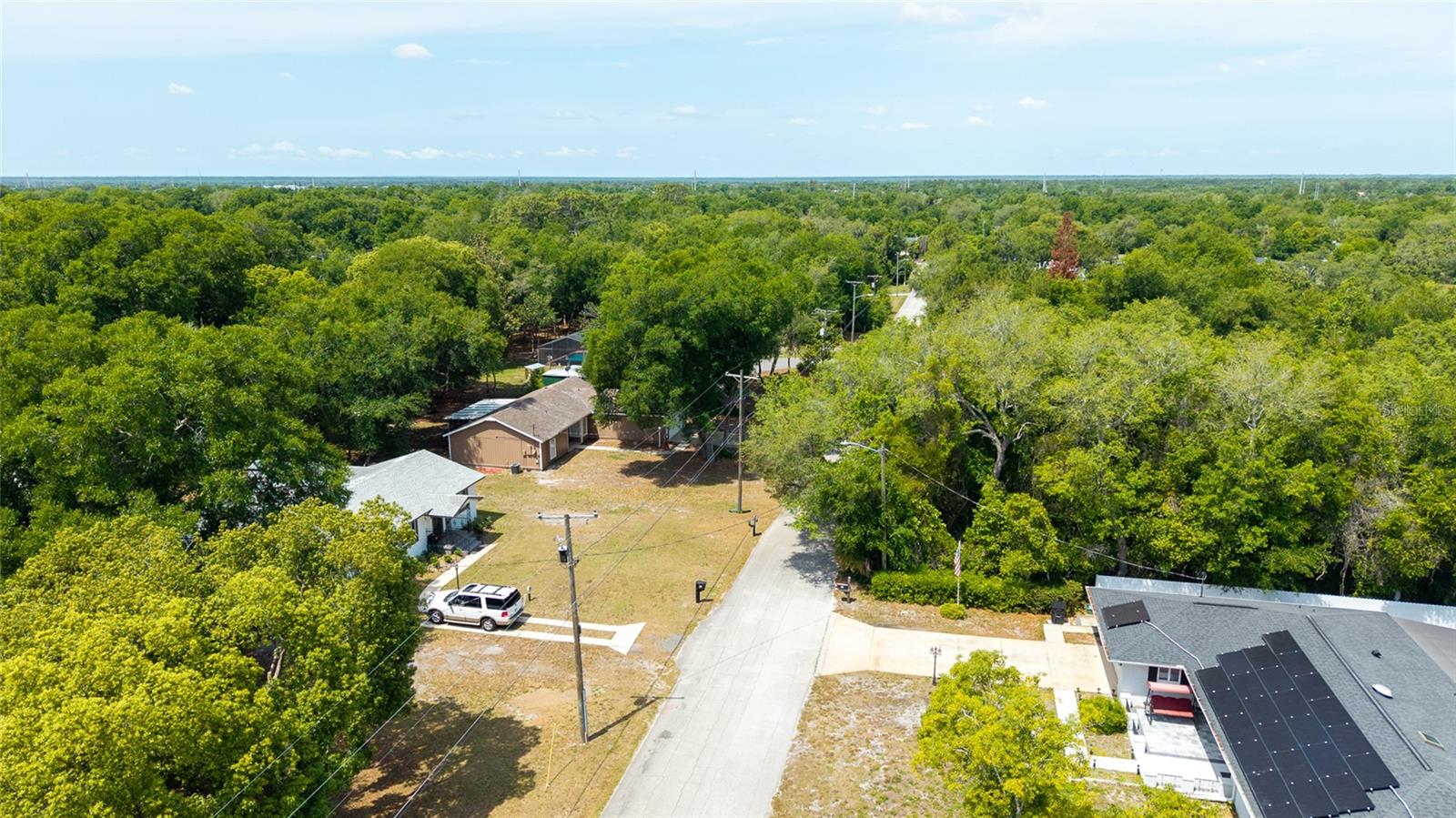 45 LAKE DR