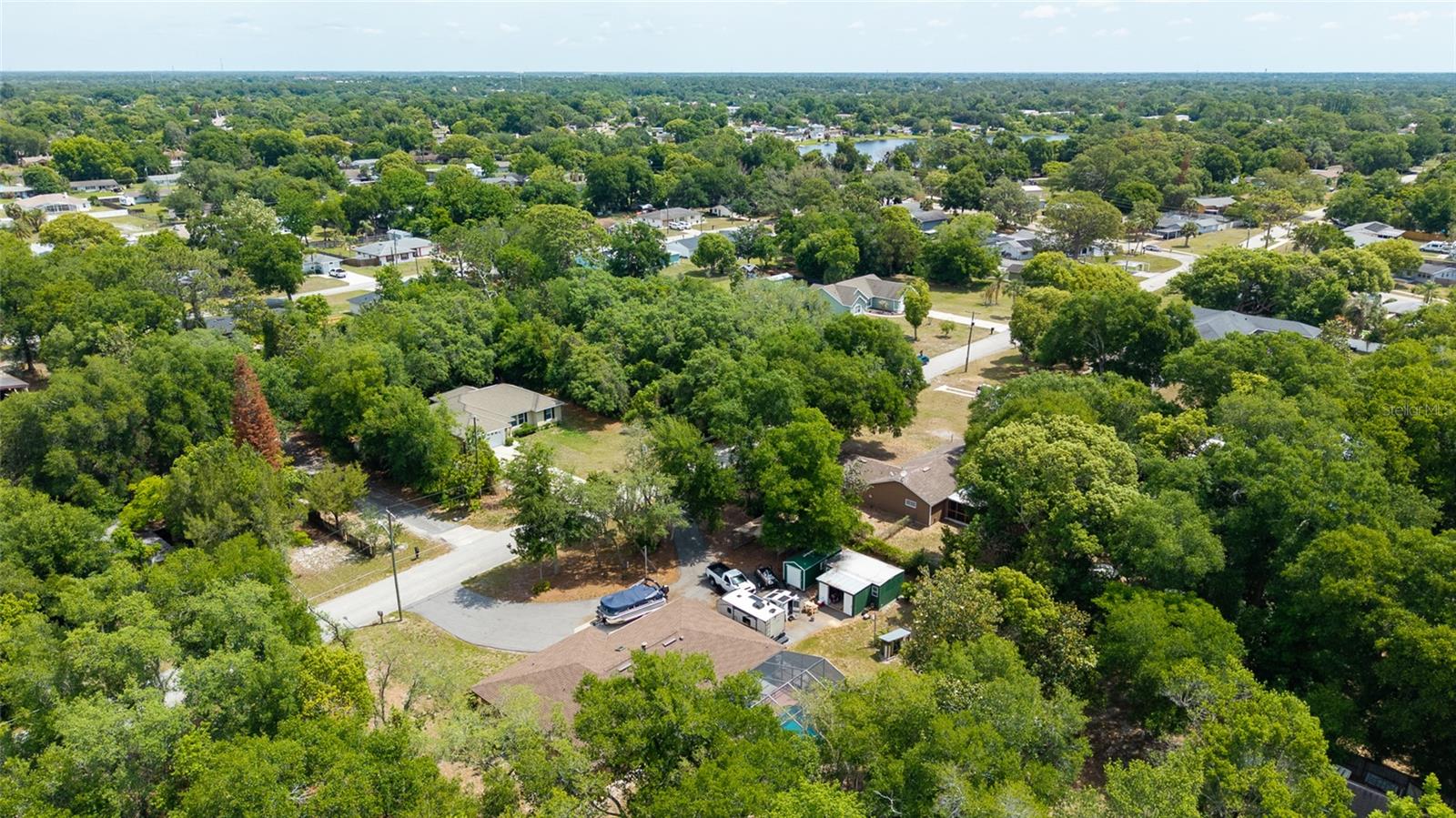 45 LAKE DR