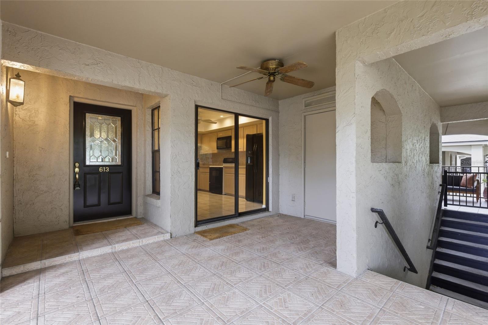 1055 KENSINGTON PARK DR #613