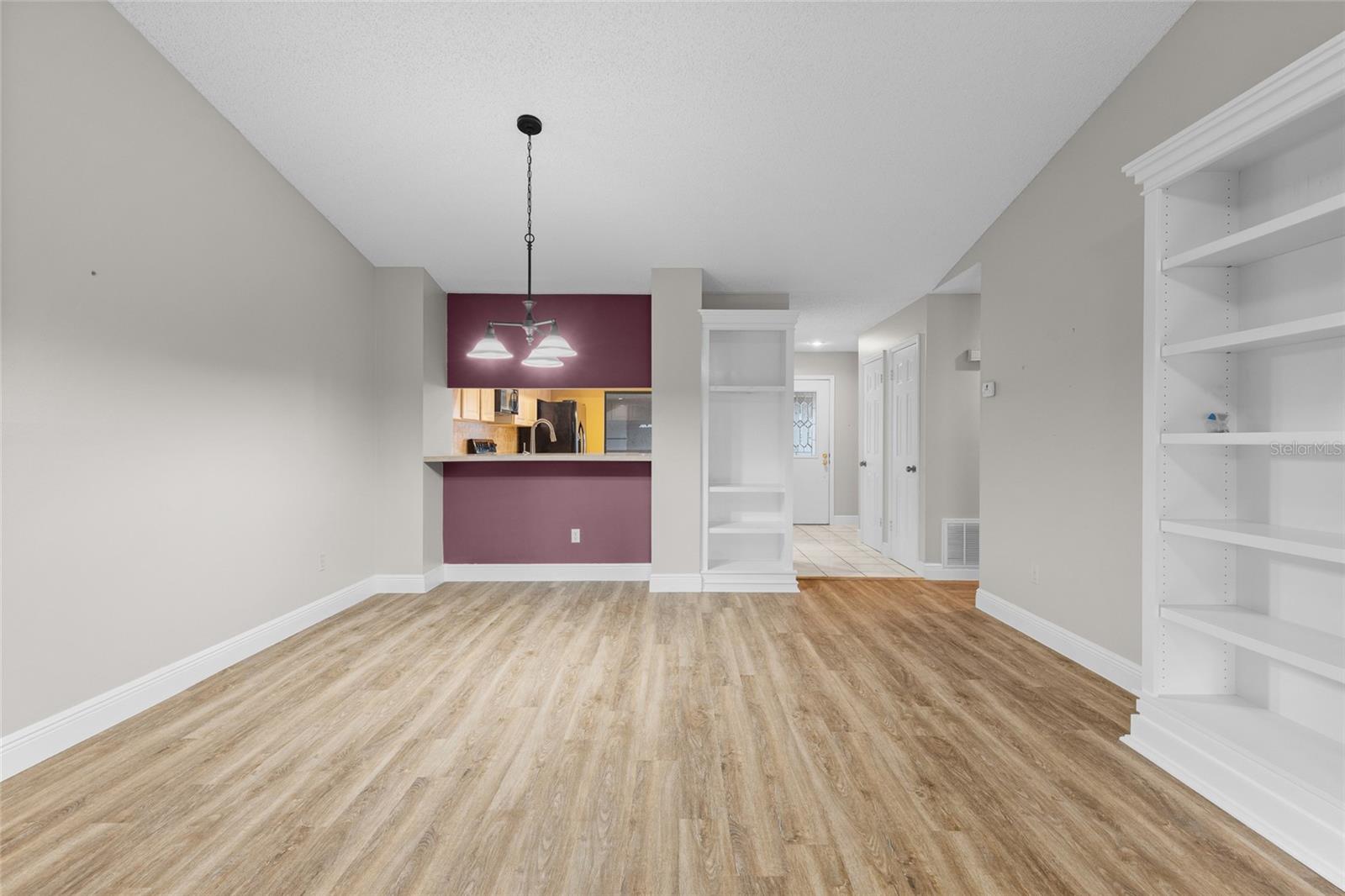 1055 KENSINGTON PARK DR #613