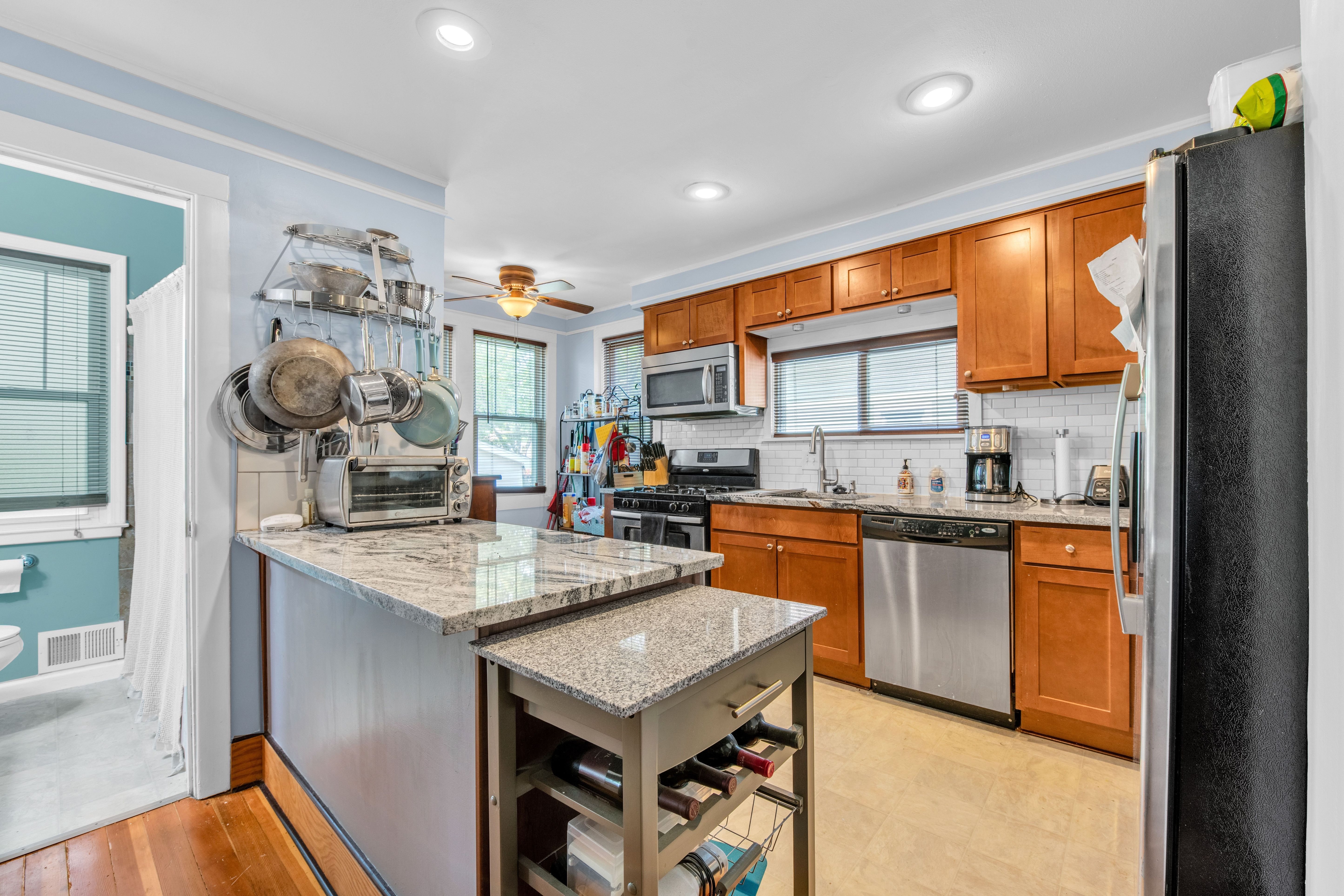 36 MOSER Place