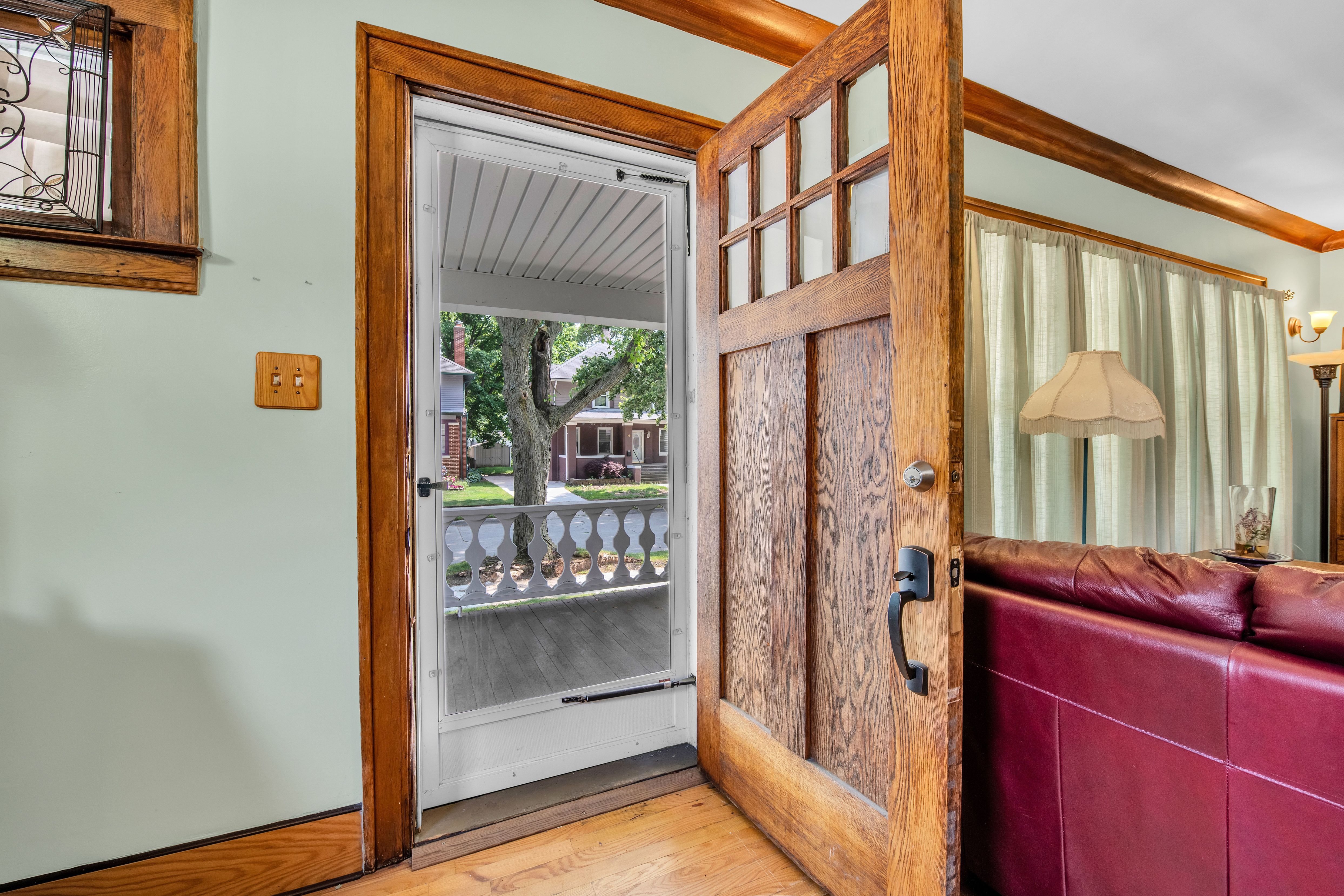 36 MOSER Place