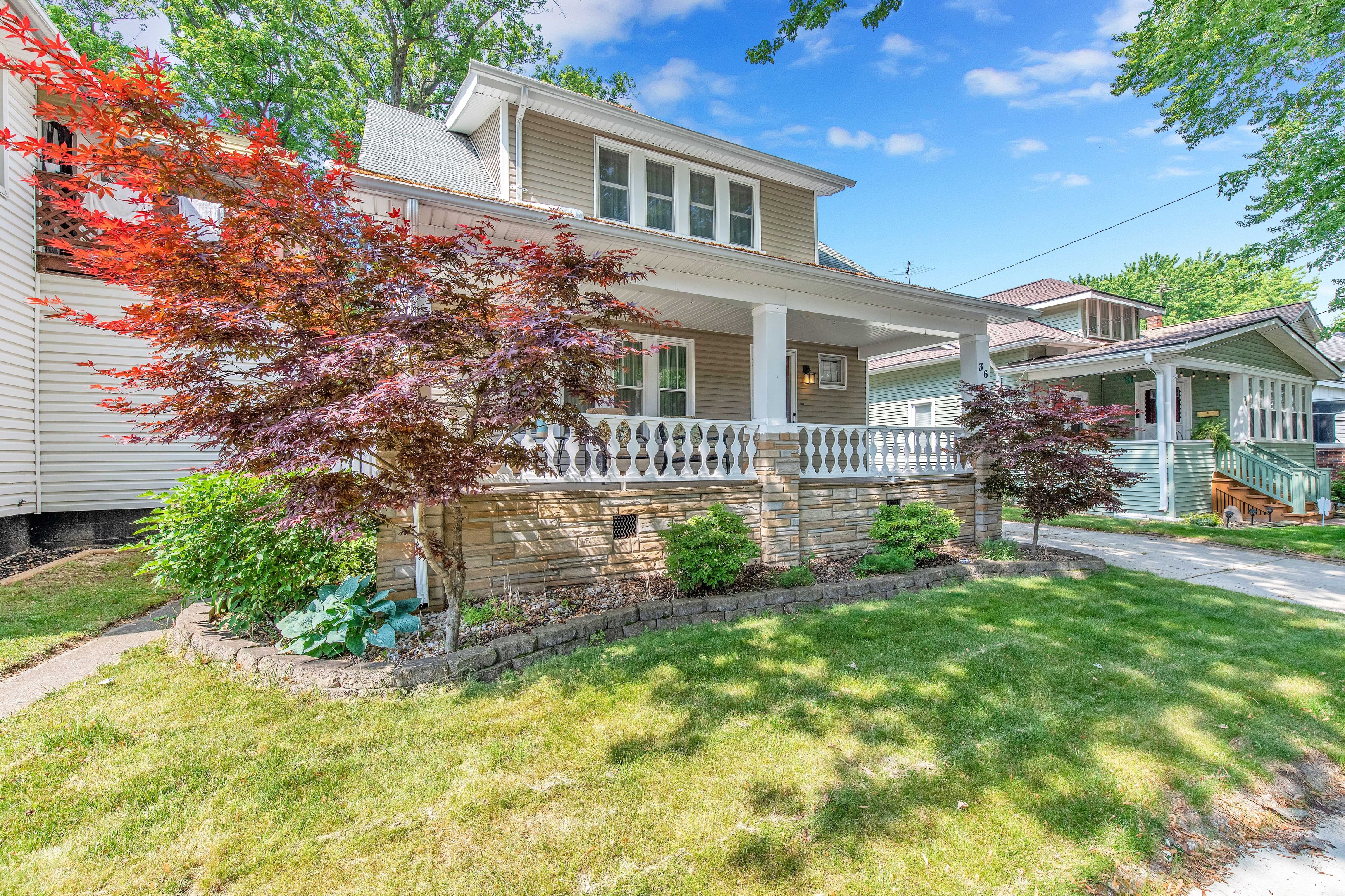 36 MOSER Place