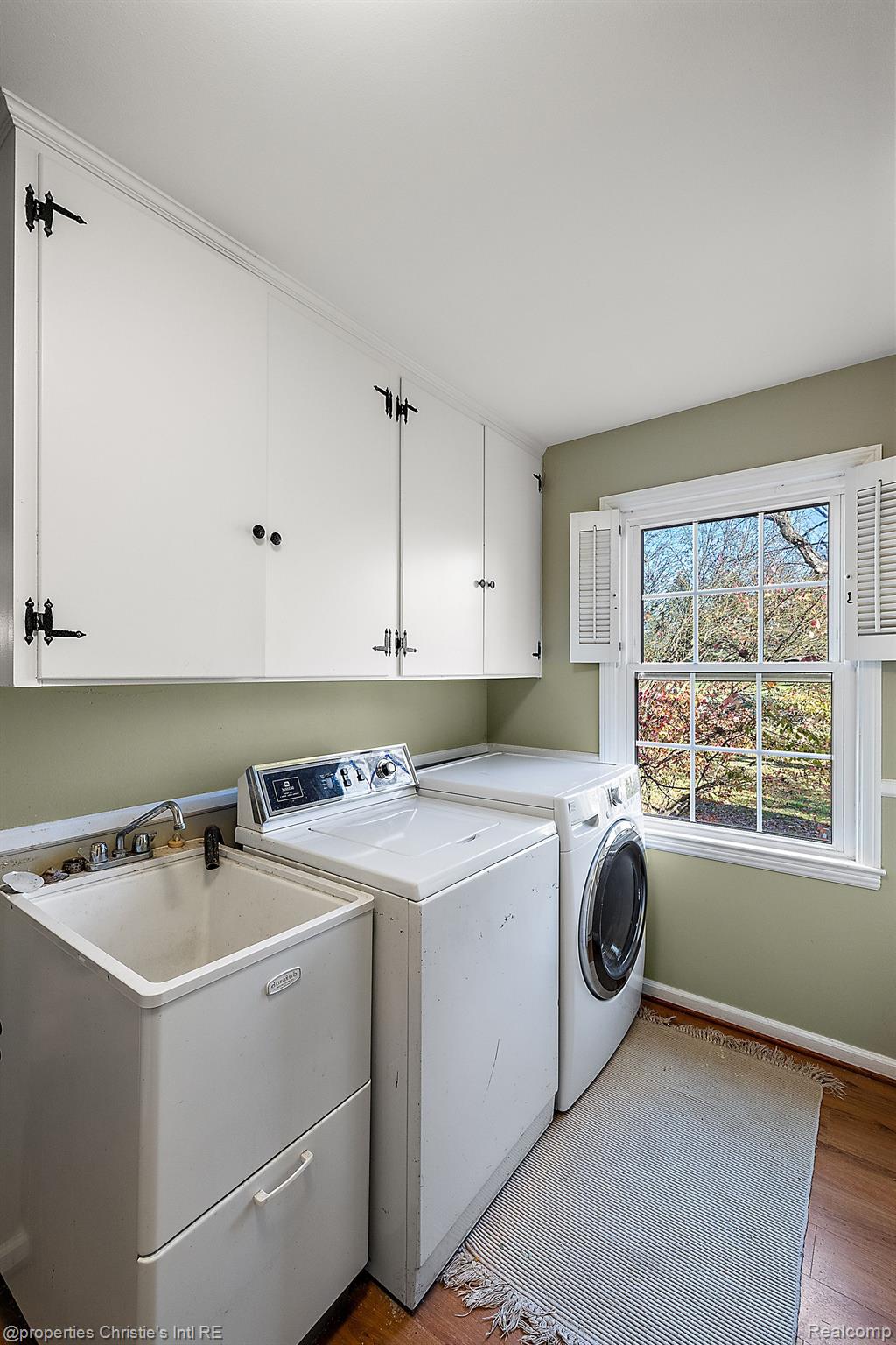 7400 JACKSON PARK Drive