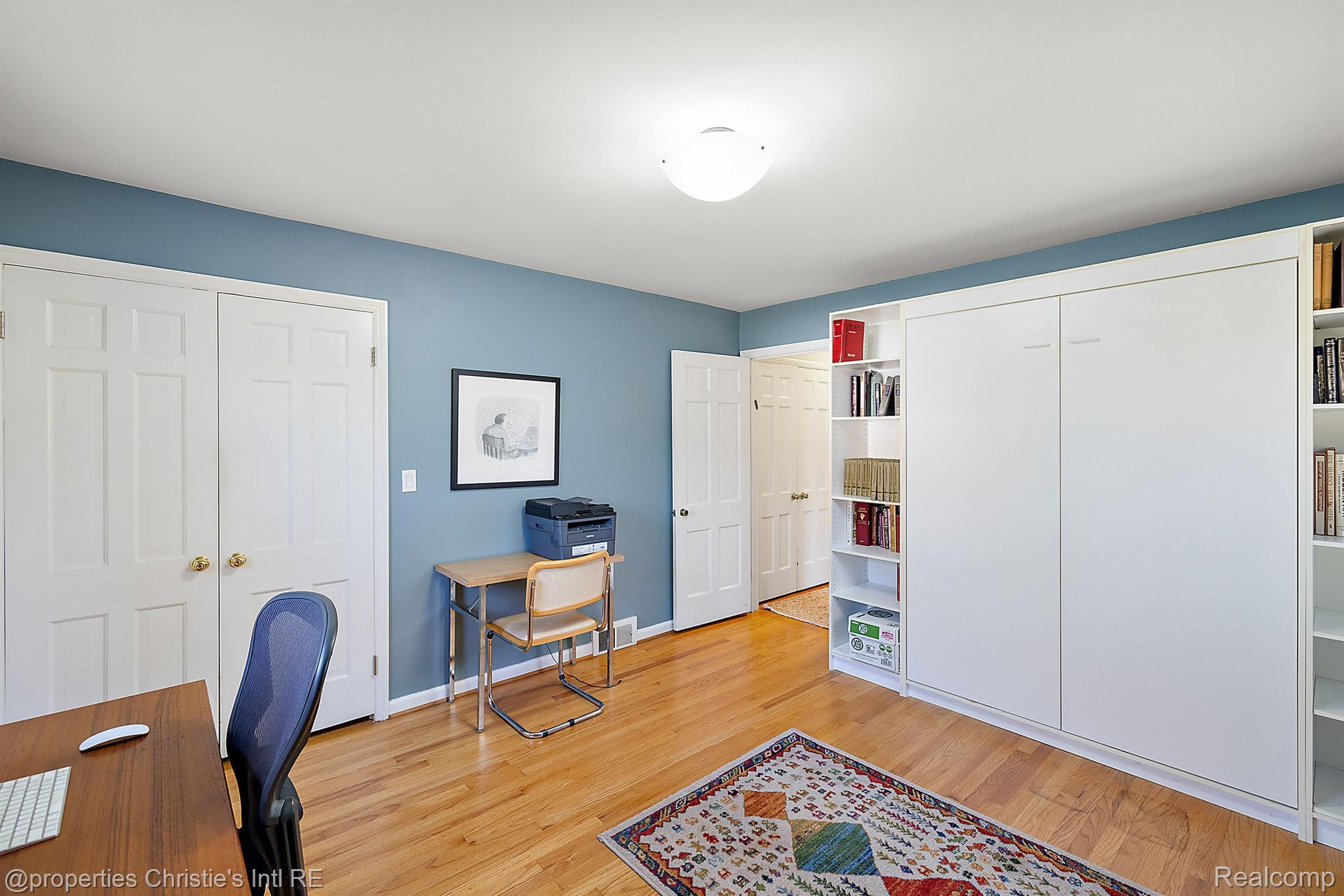 7400 JACKSON PARK Drive