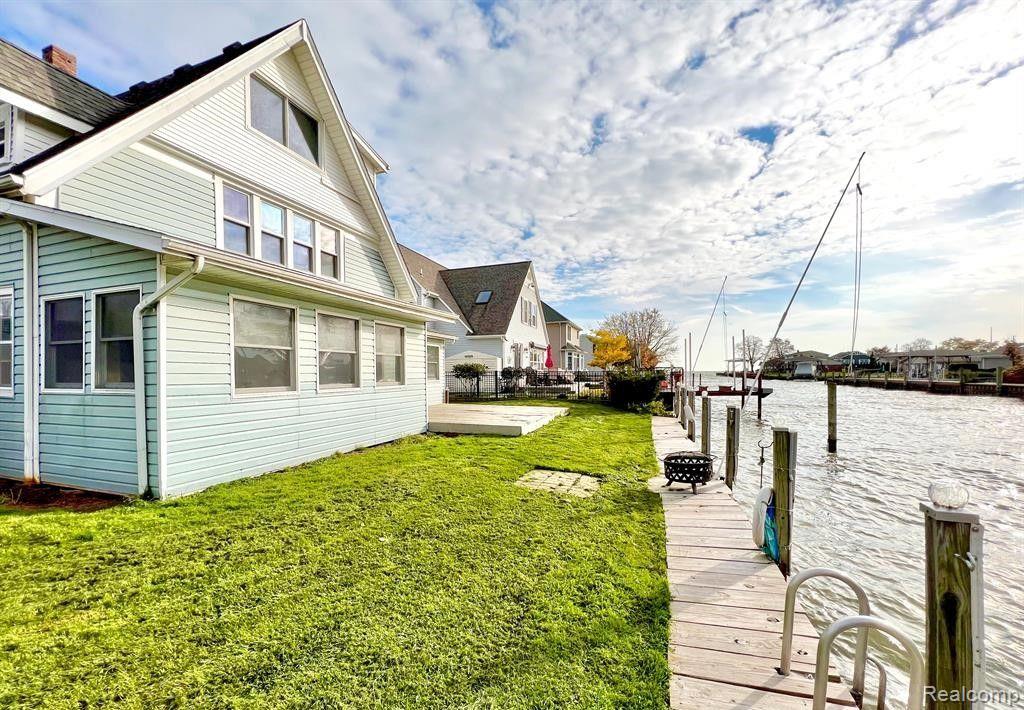 37697 MAST Court