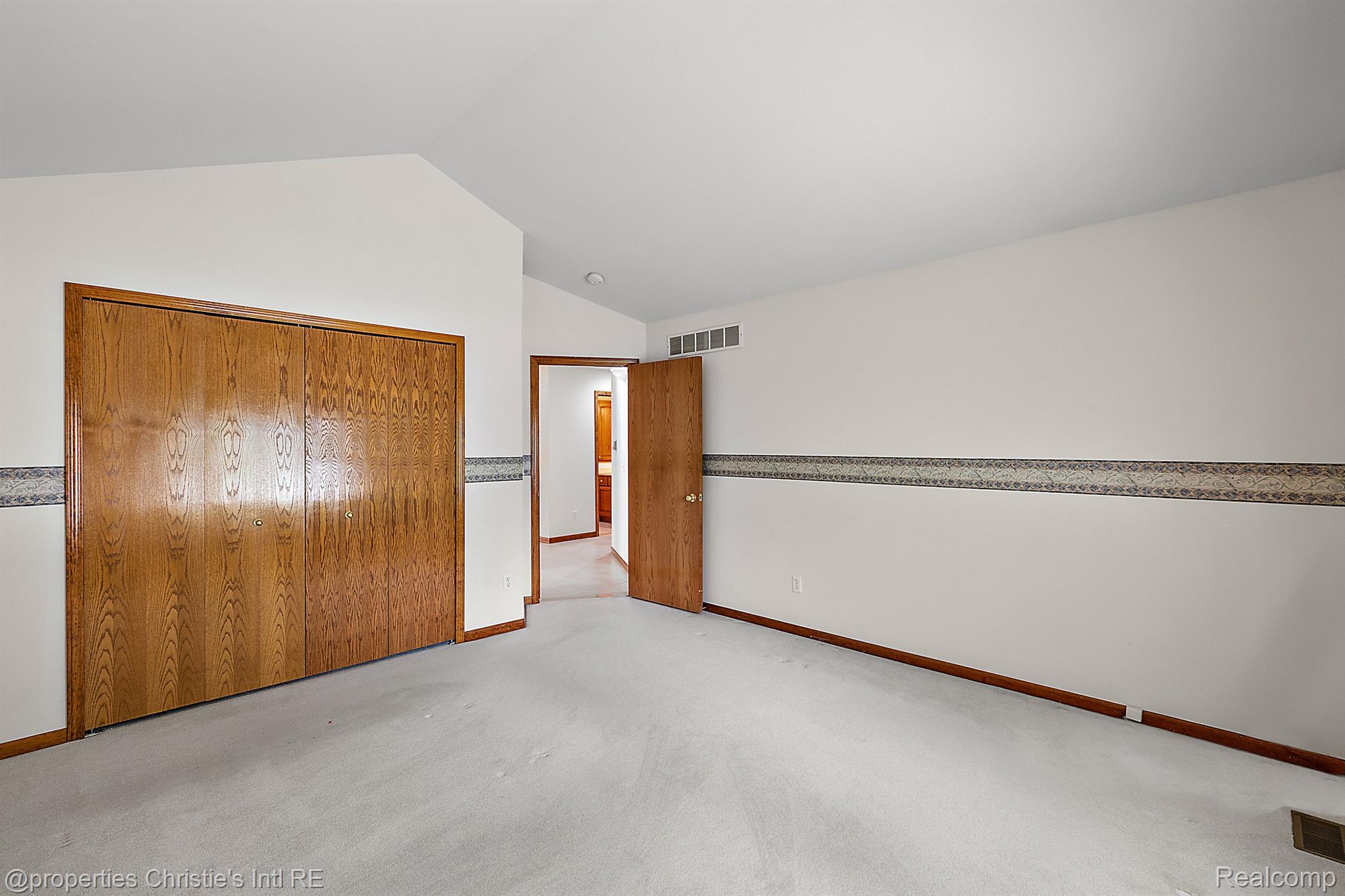 13222 VAN PAMEL Drive