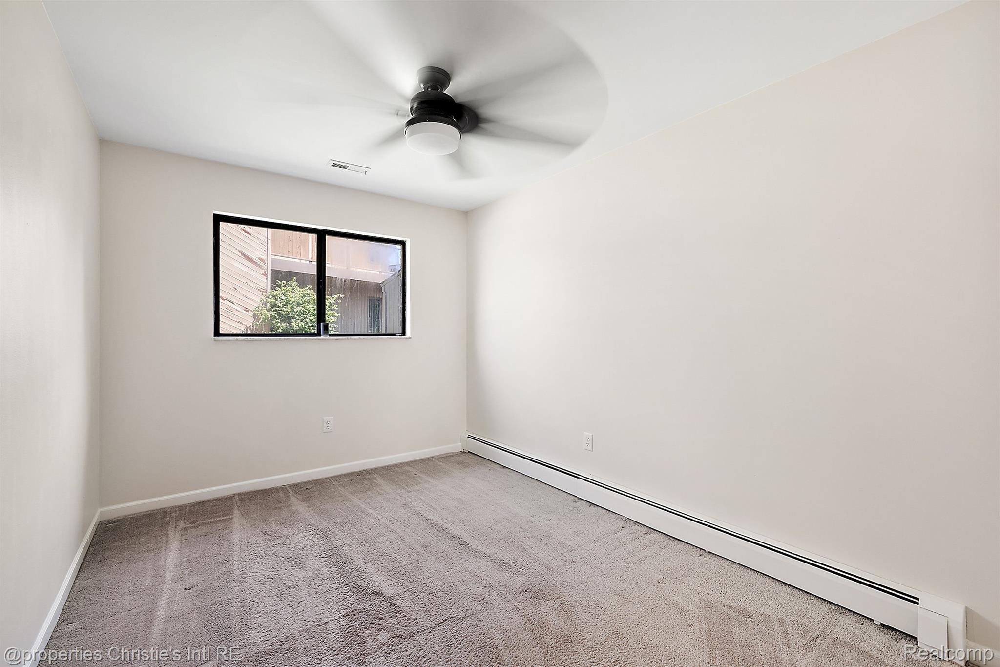 37337 LAKESHORE Drive