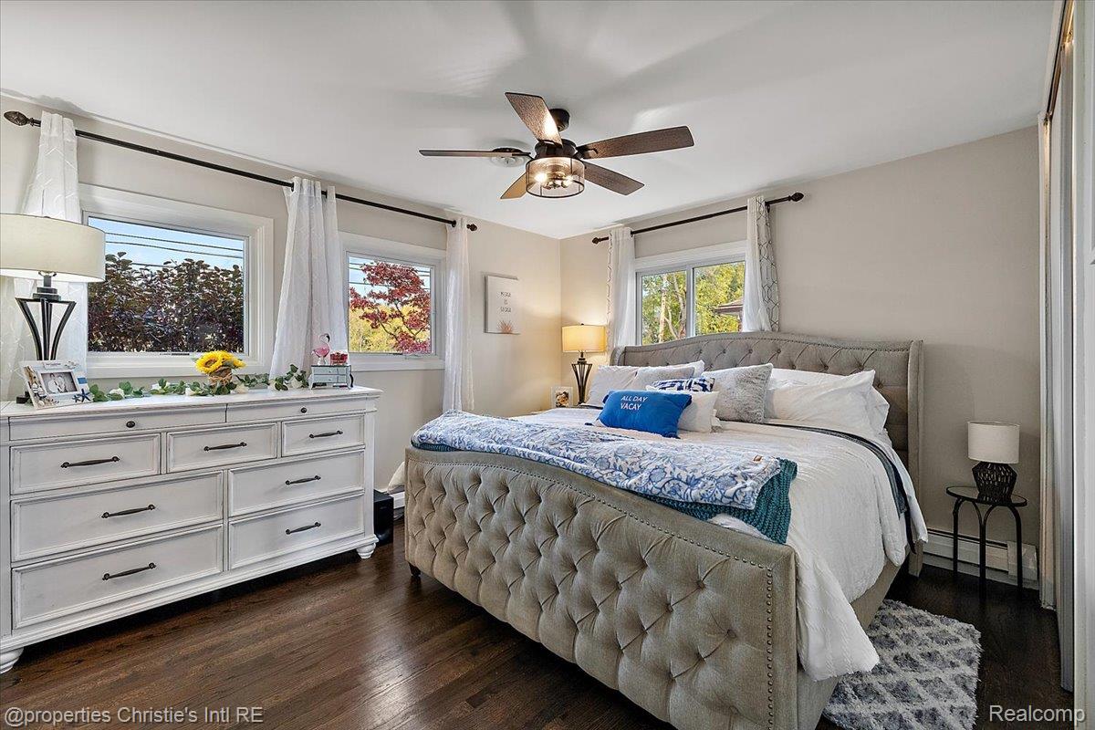 39470 Venetian Drive