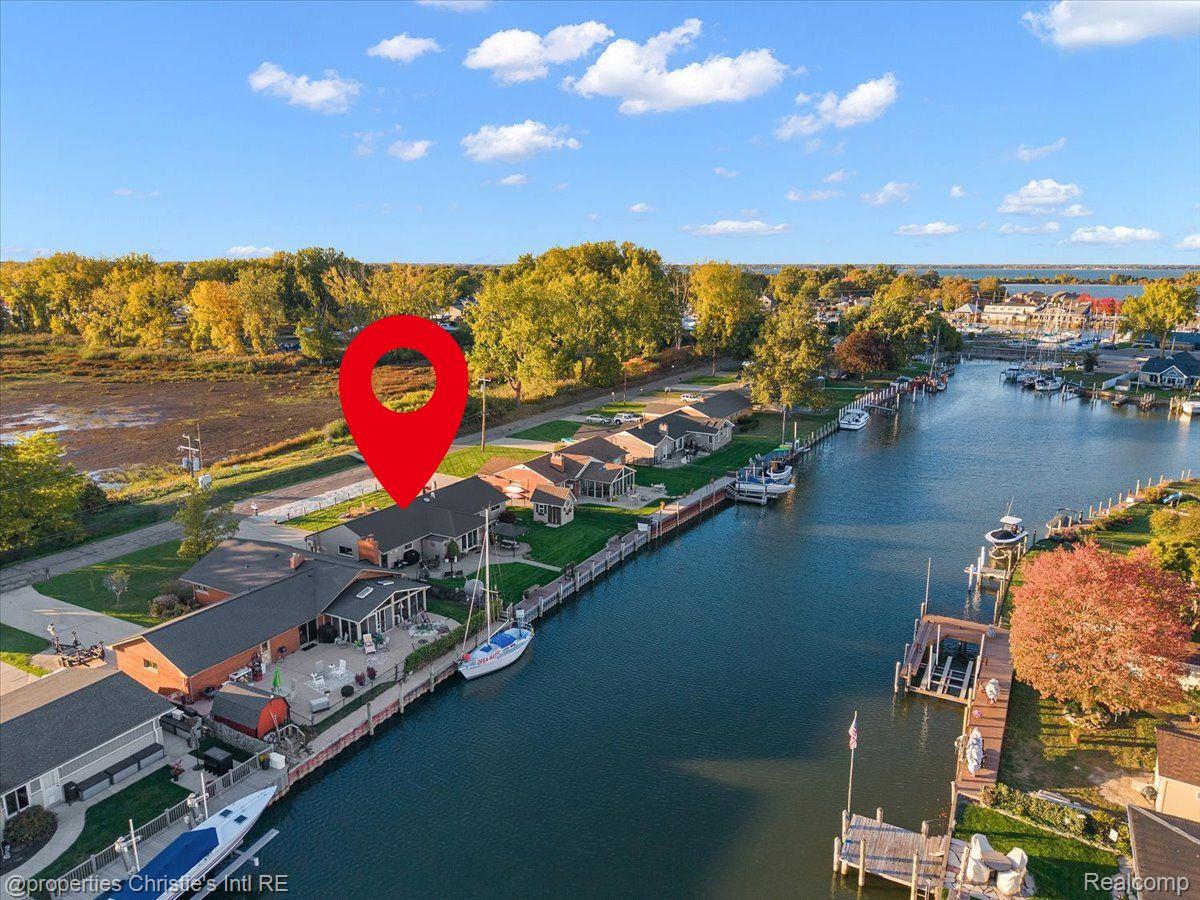 39470 Venetian Drive