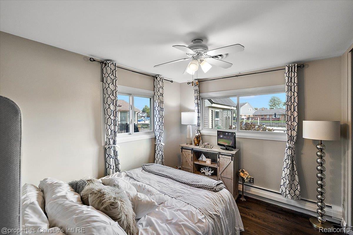 39470 Venetian Drive