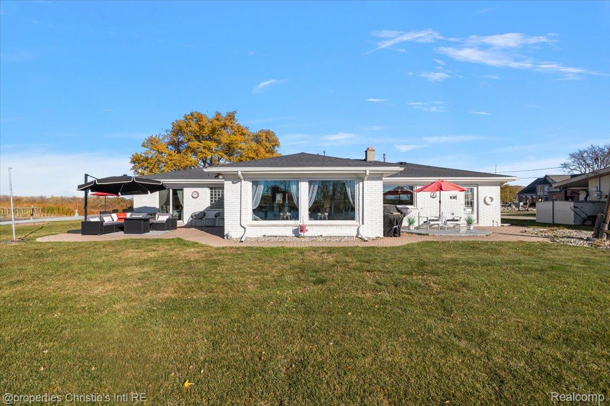 38695 Venetian Drive