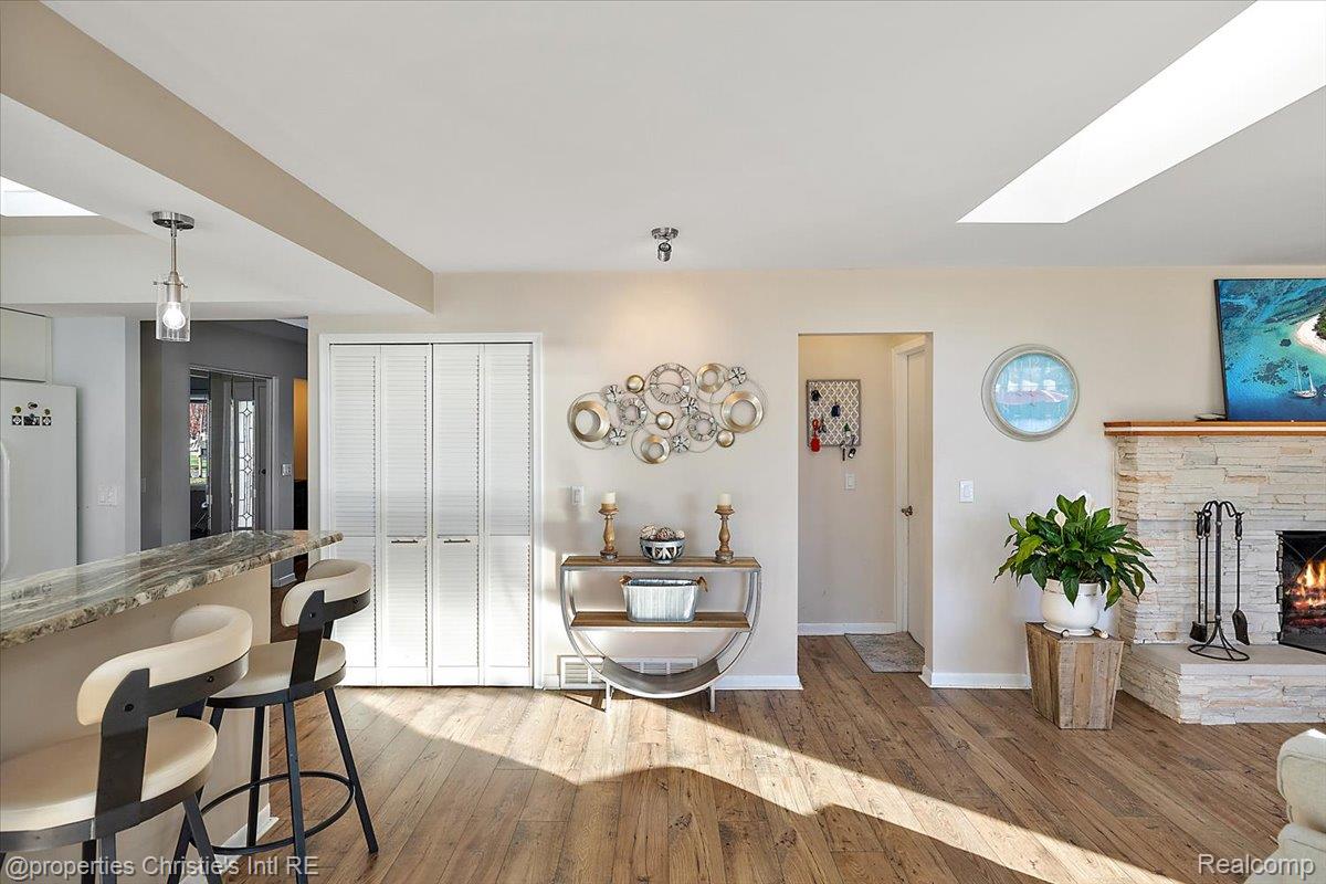 38695 Venetian Drive