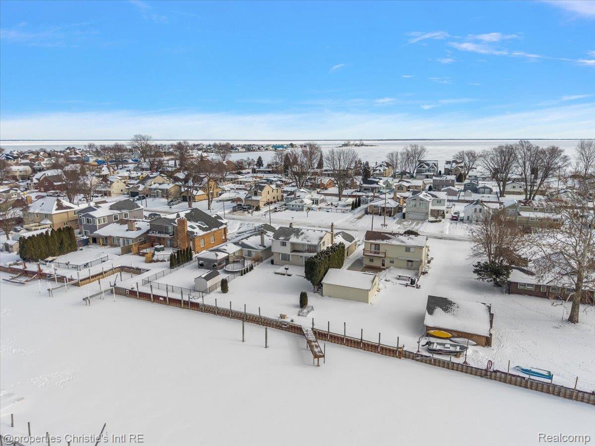 39375 E Archer Drive