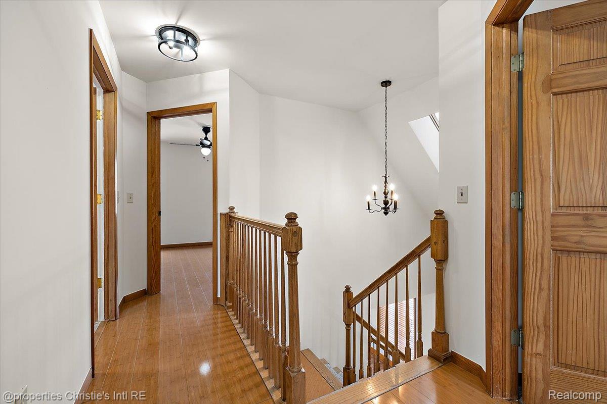 15850 Edsel Drive
