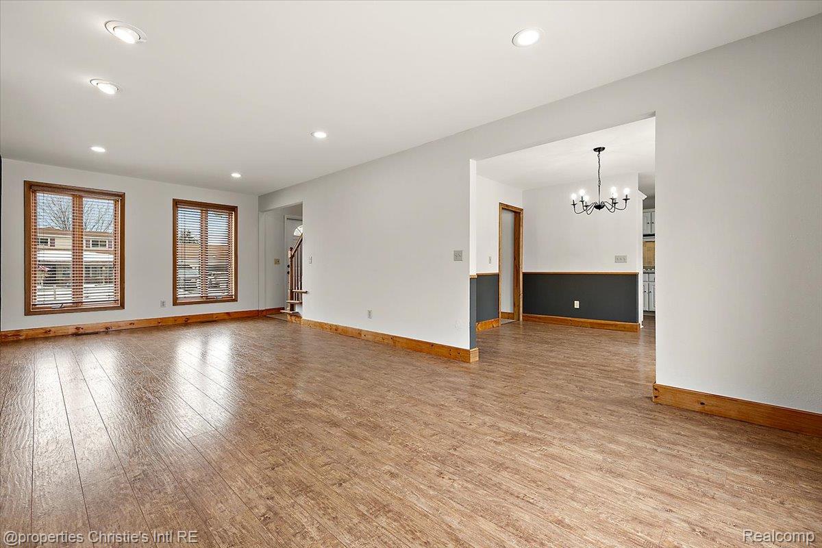 15850 Edsel Drive
