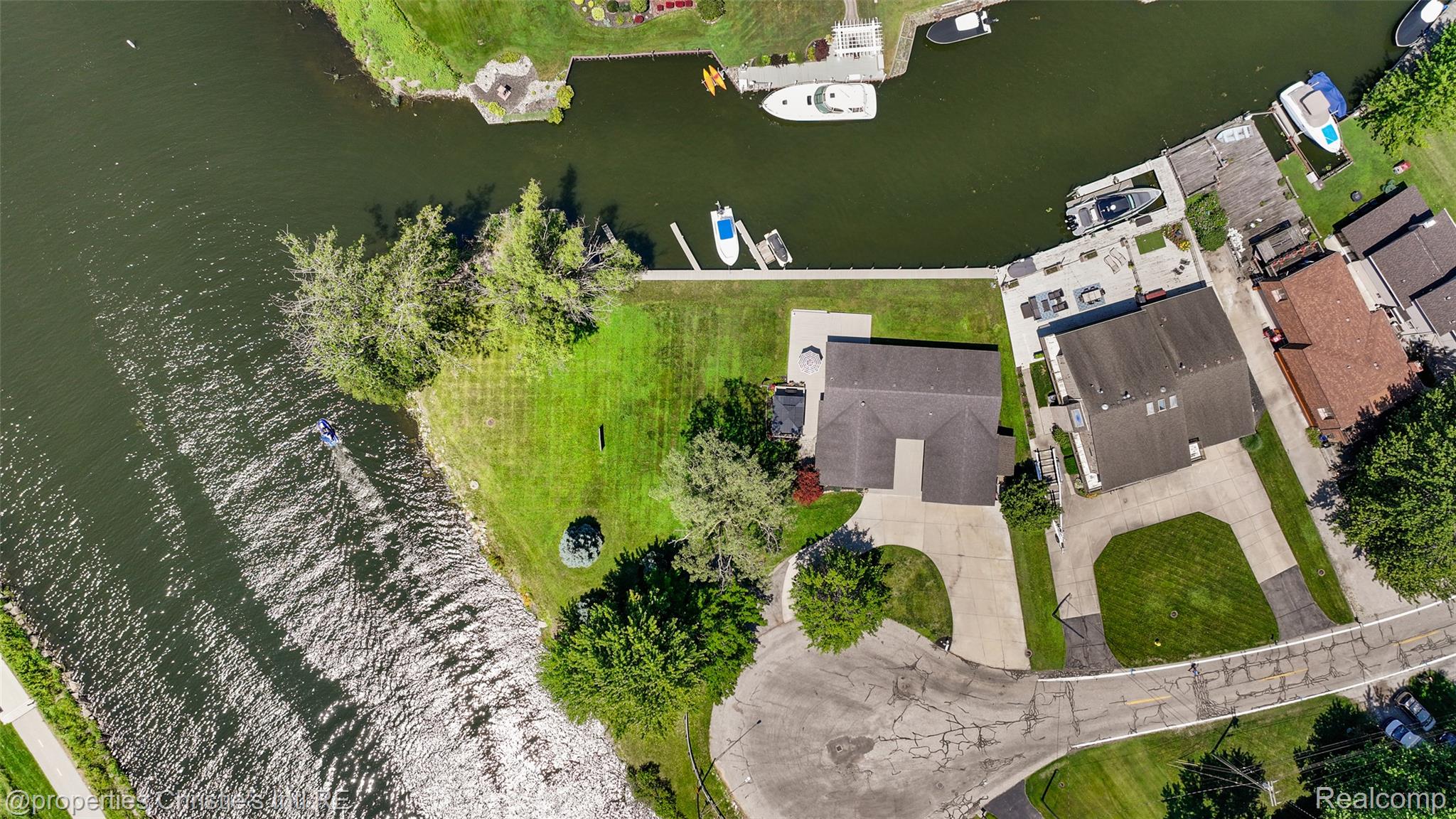 37337 LAKESHORE Drive