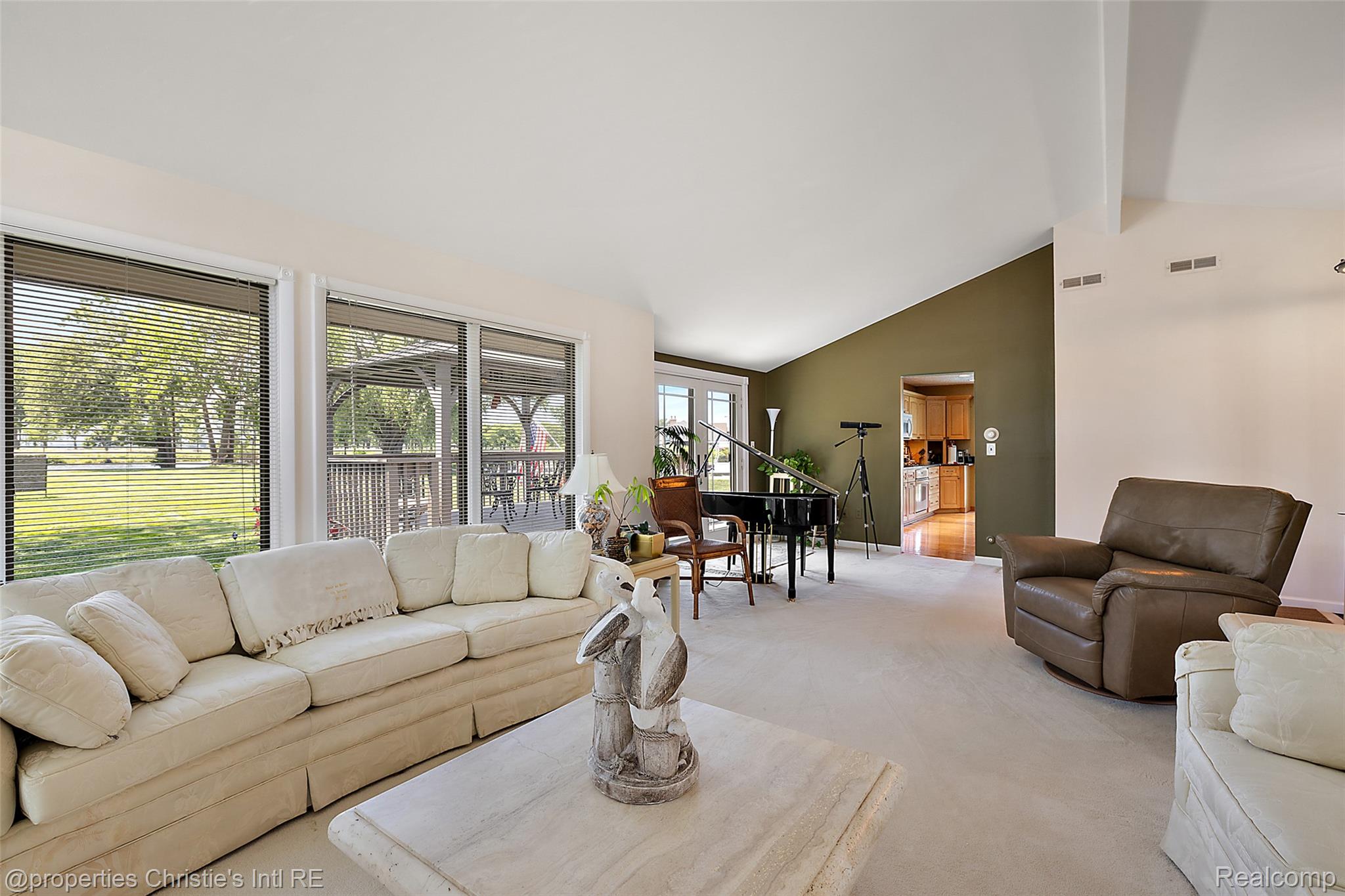 37337 LAKESHORE Drive