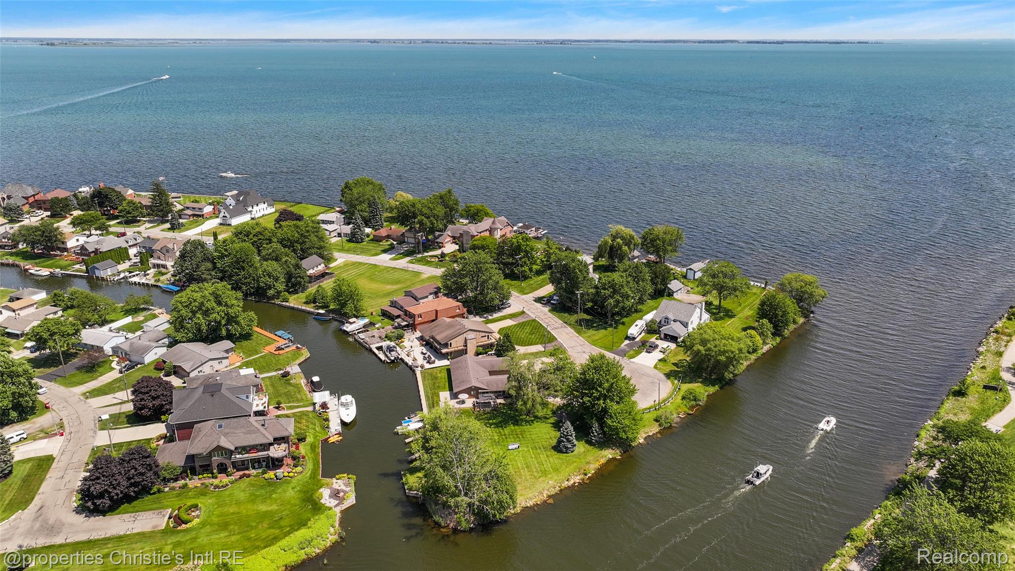 37337 LAKESHORE Drive