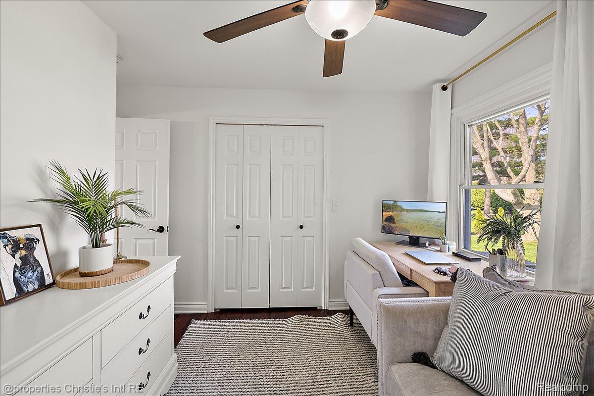 39173 Lakeshore Drive