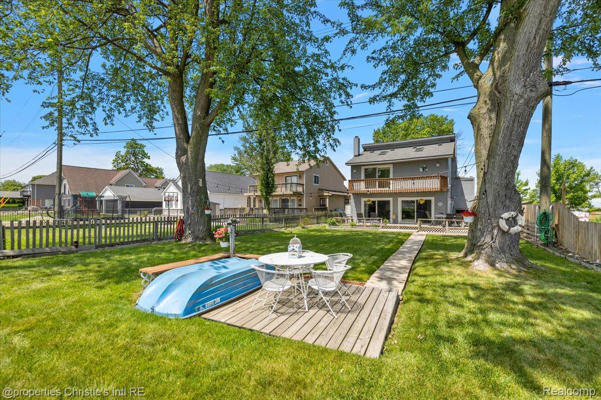 29682 Old North River Road