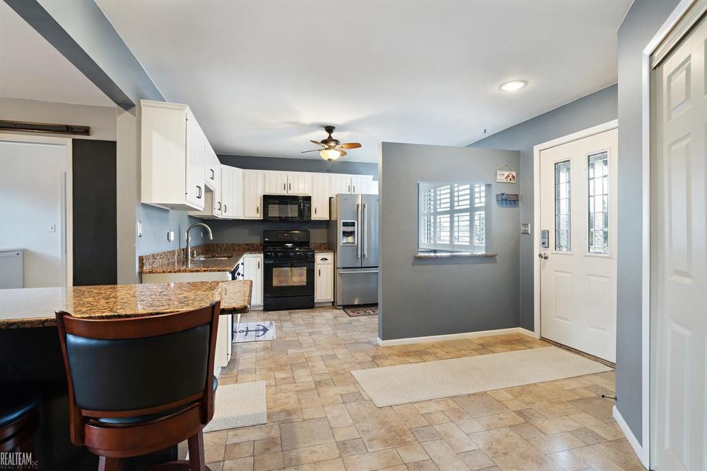 38238 Huron Pointe Drive