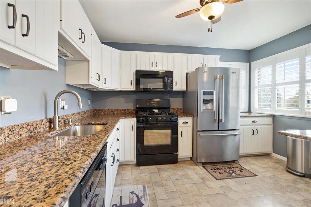 38238 Huron Pointe Drive