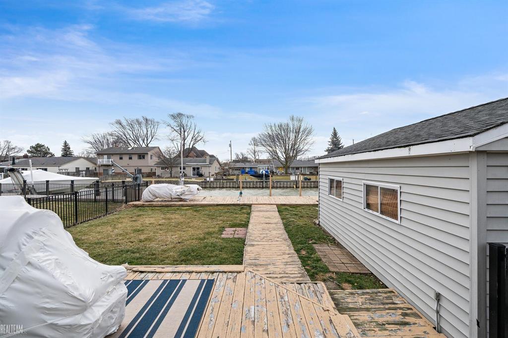 38238 Huron Pointe Drive