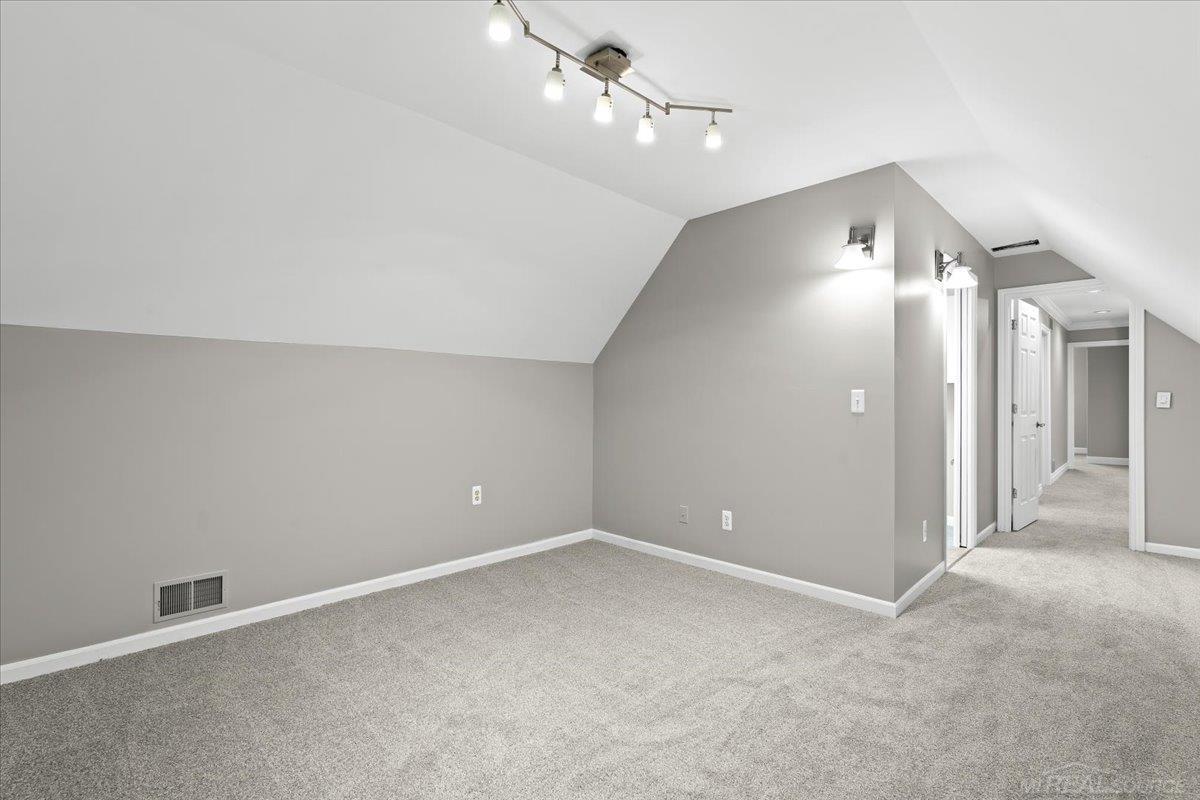 38883 Lakeshore Drive