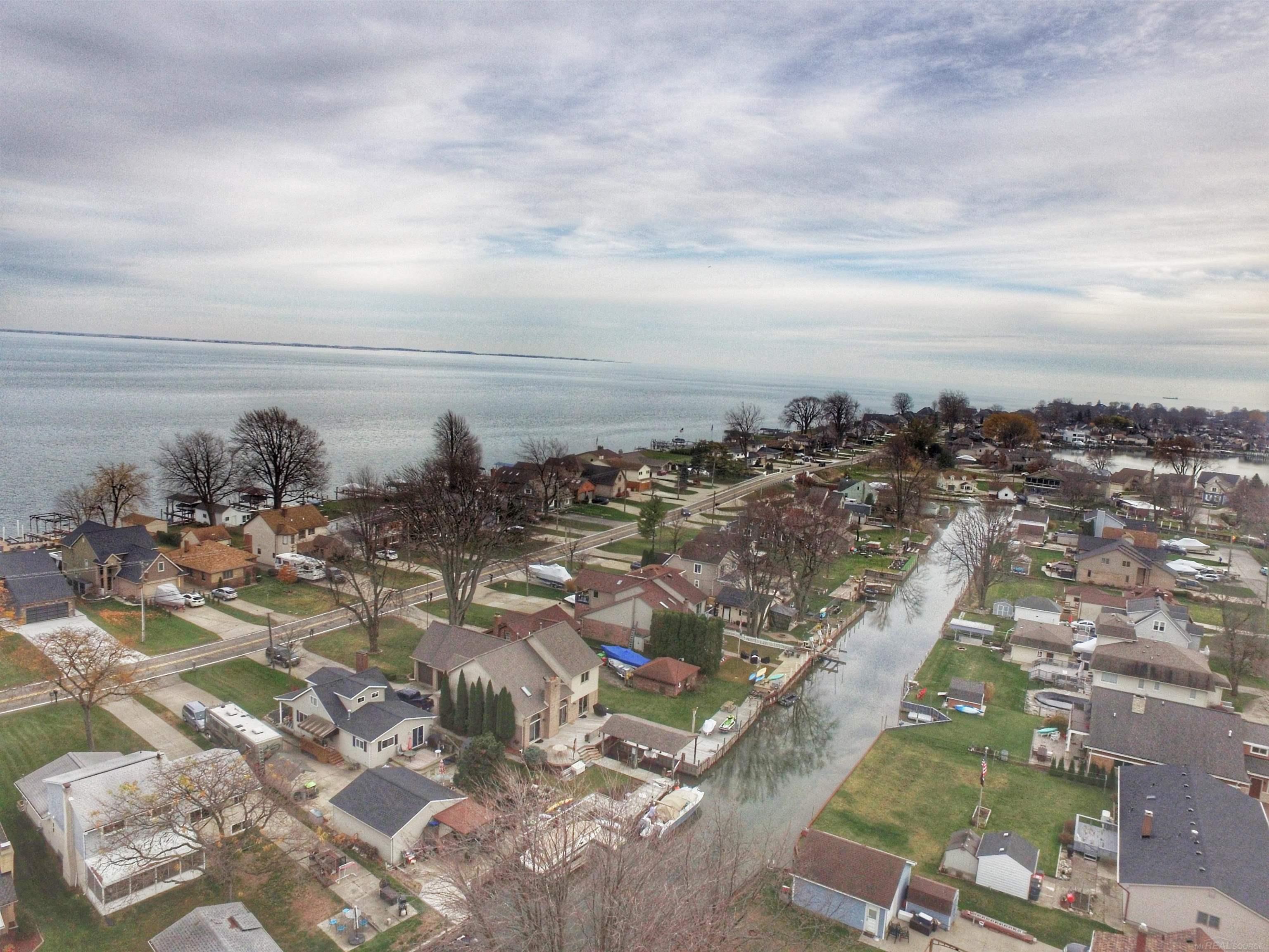 38883 Lakeshore Drive