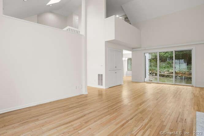 40 Ettl Lane Unit: 1