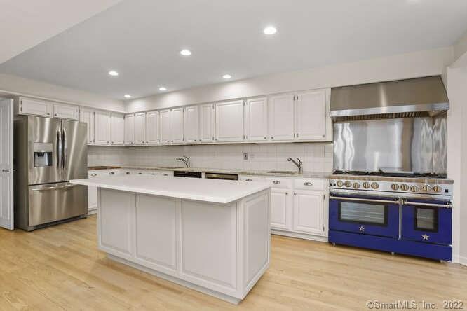 40 Ettl Lane Unit: 1