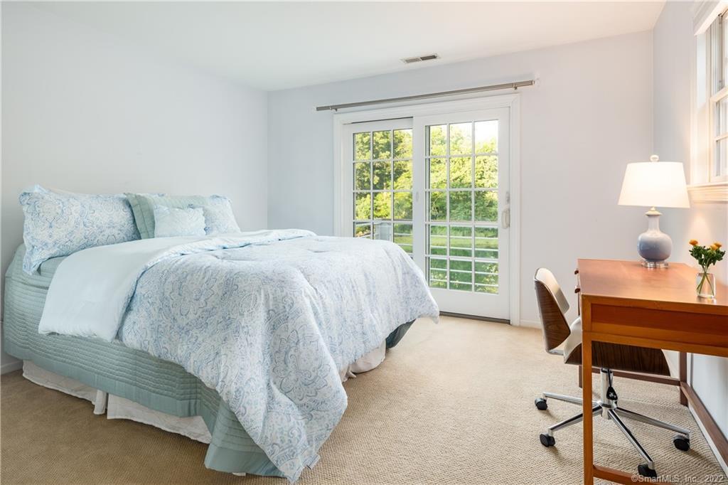 152R Goodwives River Road