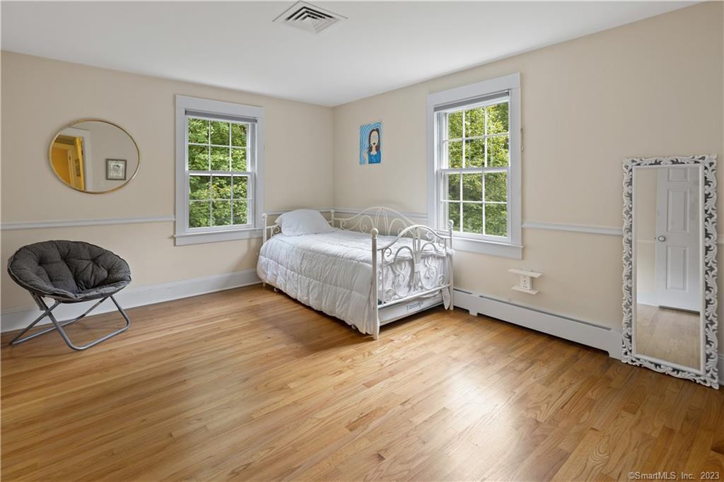 21 Tulip Tree Lane